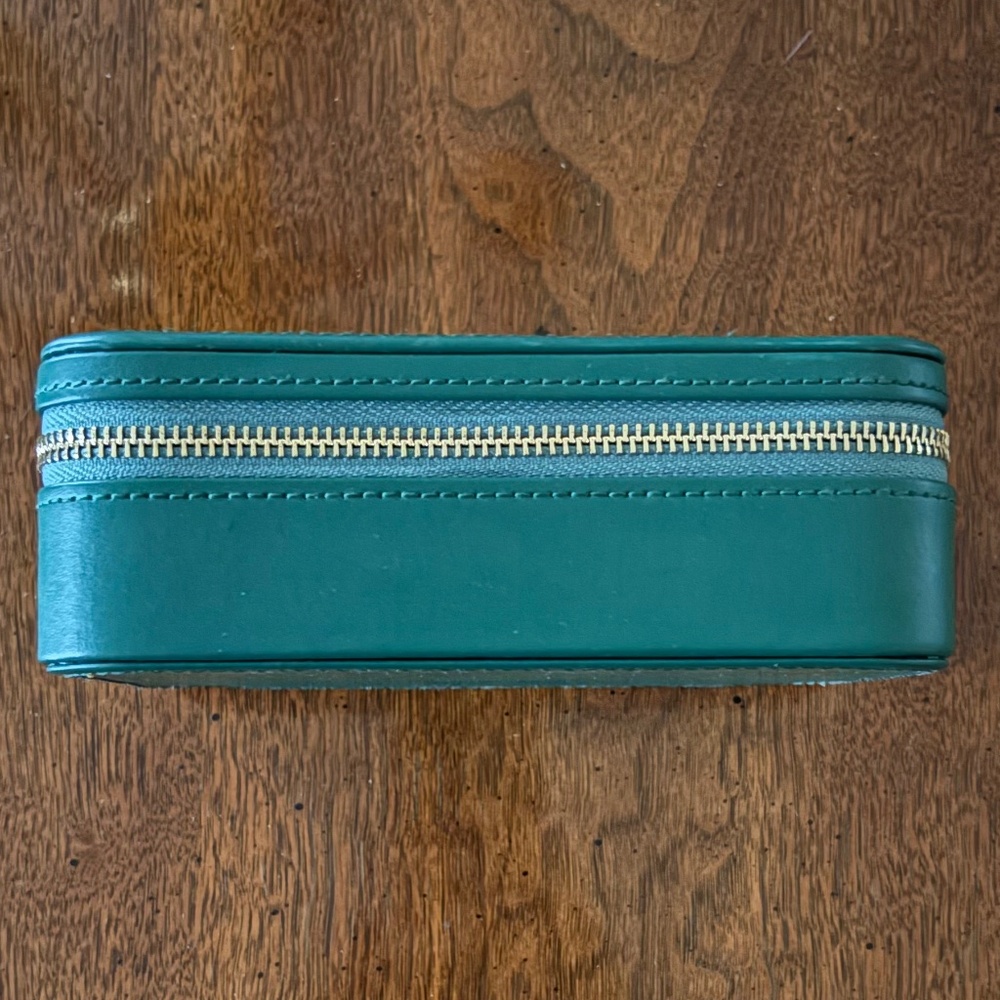 WOLF Sophia Travel Zip Jewelry Case - Green Leather - Picture 2 of 6